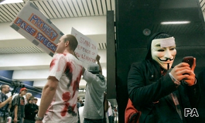 40% Approve Of Cutting Off Cell-Phone Service To Prevent Protests