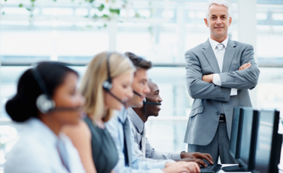 Befriending your boss: Is it a good idea? 