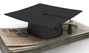 UK students £20bn in debt