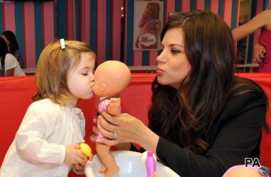 Americans Believe Mothers Have It Harder Today