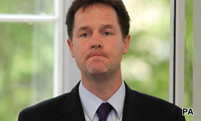 Lib Dems drop to 7%